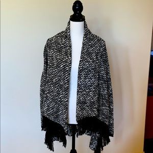 Host pick! 🎉 Dynamite Cardigan